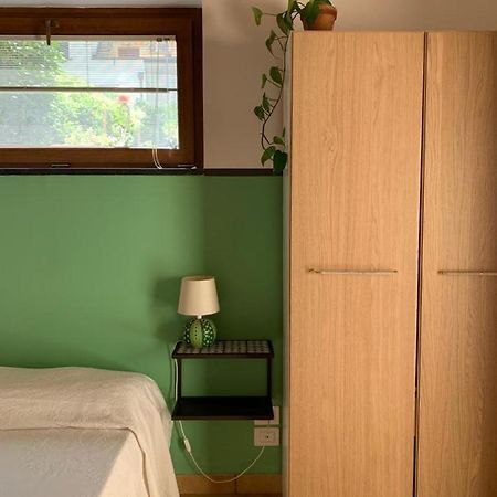 カーヴァ・デ・ティッレーニ La Stanza In Giardino Bed & Breakfast エクステリア 写真